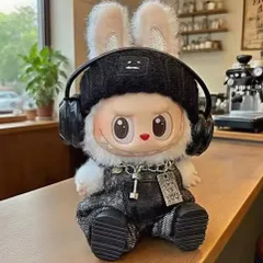 商品名 Labubu（ラブブ）対応 ぬいぐるみ服｜ブラックストリート風 ヘッドホン付き コスプレ衣装 17cmサイズ対応（1体分）POP MART／ハブアシート・コカコーラ・マカロン・エナジー対応　商品No.13