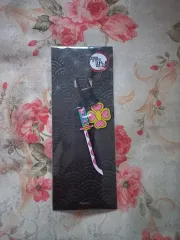 鬼滅の刃 日輪刀 キーホルダー 甘露寺 蜜璃