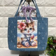 あ*き様 新作　ねこちゃん　パネル生地　トートバッグ　コヤンイサムチョン　キーホ ねこ柄パネル生地 コヤンイサムチョンマスコットチャーム付きトート