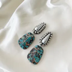 シルバー しずく 大理石風パーツ ビーズ刺繍 ピアス/イヤリング