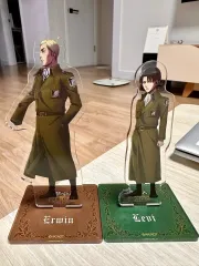 進撃の巨人 エルヴィン リヴァイ アクリルスタンド
