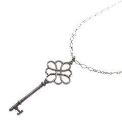 2026年最新】TIFFANY＆CO ティファニー クローバーキーの人気アイテム