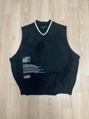 LMC ロゴ ベスト 100-105