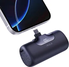 iWALK モバイルバッテリー 2025年強化版・22.5W急速充電・5500mAh大容量 軽量 小型 タイプc Type-C コネクター内蔵 アイウォーク USB-C端子一体型 モバイル充電器 iPhone (ブラック,  Medium)のサムネイル