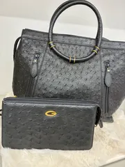 ブラックオーストリッチレザー風トートバッグとポーチセット