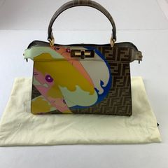 FENDI フェンディ マンマバケット ズッカ柄 ビーズ刺繍 フローラル