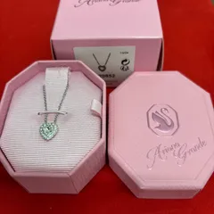 美品　SWAROVSKI アリアナグランデ　ネックレス　ハート　スワロフスキー