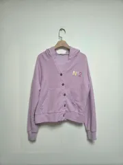 N21 キッズ ロゴ プリント ボタン フーディー LYNN パープル (14Y)