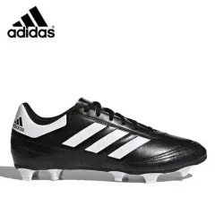 アディダス サッカーシューズ