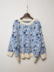 ブルー レオパード パータン ラウンドネック ニット