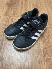adidasアディダススニーカー キッズ グランドコート21.0