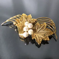 ブローチ パールデザイン ゴールドカラー 植物 葉っぱ 紅葉 卒業式 入学式 ピンブローチ レディースアクセサリー■S185