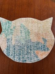 ✴︎直輸入・特別価格✴︎トルコヴィンテージラグ 猫型ラグ ペットラグ