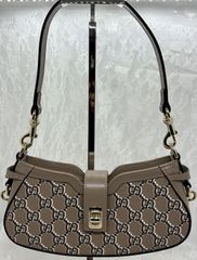 美品 天然水晶工芸品「天翔龍」天を翔け福を掴む 日本伝統工芸正会員