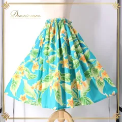 フラダンス 衣装 パウスカート ブルー系 プルメリア柄 ハワイアンプリント フラ ダンス レッスン 練習 シングル スカート ふんわり 軽やか さわやか かわいい おしゃれ 上品 華やか 鮮やか グリーン系 オレンジ系 ホワイト系 水色 黄緑 橙 白 フレア