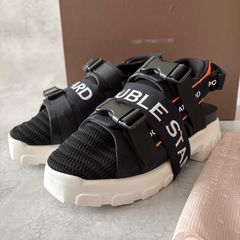 Item thumbnail for item ec97052b-02b1-4c2b-af8d-9535fd7b5aa4