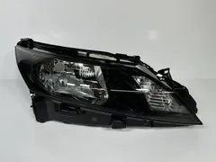 E13オーラヘッドライト右 日産 日産E13オーラ ヘッドランプ右側 オーラ e-POWER・E13 ランプ