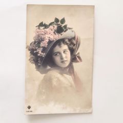 孔雀と少女 ― アールヌーヴォーの幻想 ルートランジェ フランス