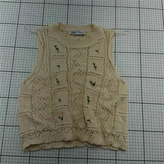 ◇ ⊂ ザラ ZARA 3991/102/711 フラワー刺繍ニットベスト レディース Mサイズ E  【1512190003017】
