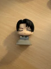 進撃の巨人 リヴァイ おねむたん