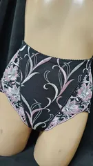 ヨッシー⭐︎MARUKOマルコ モンマリエショーツ　LL2枚セット ヨッシー⭐︎MARUKOマルコ モンマリエショーツ LL2枚セット モンマリエ