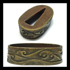 ☆銅地容彫伊勢海老図目貫 無銘 高肉彫 毛彫 金着せ 細密金工 刀装具