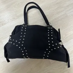 ブラック スタッズ BIG ショルダーバッグ