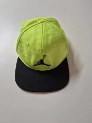 ジョーダン 蛍光/ブラック トドラー ウール帽子
