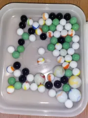 ビーズ 小さなもの 70個 大きなもの 5個 出品