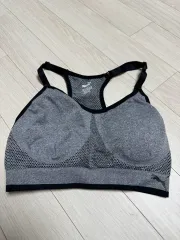 プーマ スポーツブラトップ