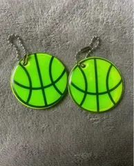 【新品】バスケットボール型 リフレクター キーホルダー (2個セット) かわいい かっこいい スポーツ バスケ