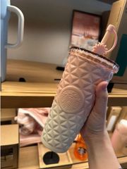 Item thumbnail for item ad6d8f26-3e86-47ed-b9c8-eb5e99d989fb