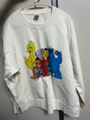 UNIQLO KAWS カウズ スウェットシャツ Tシャツ