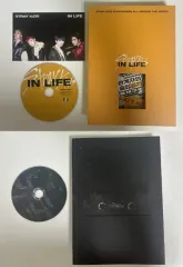 2個まとめ Stray Kids(ストレイキッズ・スキズ・SKZ) In Life/Mixtape アルバム