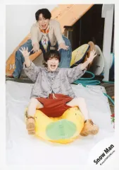 【中古】生写真(STARTO) Snow Man/深澤辰哉・宮舘涼太/全身/シングル「BREAKOUT / 君は僕のもの」MV＆ジャケ写オフショット/公式生写真