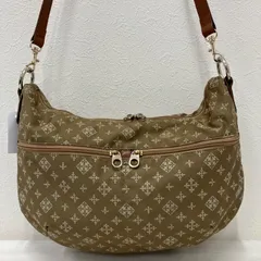 8244　russet ラシット　ショルダーバッグ　ベージュ　レディース　ナイロン　レザー　軽量　カジュアル　シンプル　きれいめ