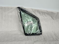 新品 日産 ノート 純正 ガラス 三角窓 802A0-6XJ1A - メルカリ