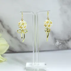 ピアス　クラシックパール・リボンドロップ　リボンパーツ　白 　同窓会　デート　大人可愛い　結婚式　卒業式　入学式　送料無料