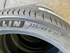 ☆カールソン(carlsson)・1/16GT☆225/35R20(20×8.5J +40) 245/35R20 