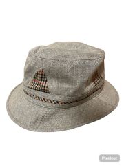 Item thumbnail for item 4d0bdde2-31b2-4dc2-afd0-779d3265634d