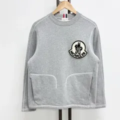 M モンクレール ビックロゴ マン