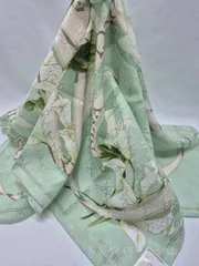 【新品】NINA RICCI シルク混合ハンカチ 大判サイズ ミニスカーフ