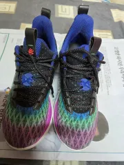 アンダーアーマー カリー9 マルチカラー バスケシューズ