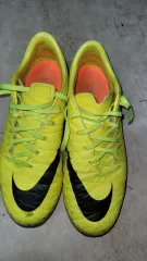 ナイキ サッカーシューズ
