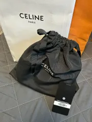 セリーヌトリオンフ オーバパール ミニ