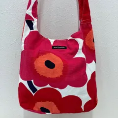 8316　marimekko　マリメッコ　ショルダーバッグ　ウニッコ　花柄　フラワー　レッド　赤　ピンク　レディース　シンプル　きれいめ　カジュアル　北欧