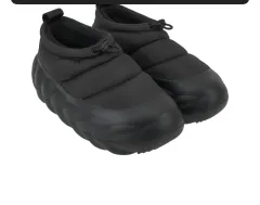 2026年最新】crocs オーバーパフショーティーの人気アイテム - メルカリ