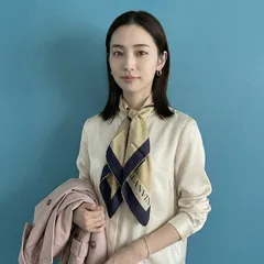 210 LANVIN ランバン シルク スカーフ 幾何学模様 ロゴ ベージュ ネイビー
