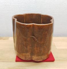 送料込【逢絢亭・新品】茶道具 茶碗 美濃焼 薩摩写 青楓の図 宮地英香 紙箱入り 逢絢亭・新品】茶道具 茶碗 美濃焼 薩摩写 青楓の図 宮地英香 紙箱入り