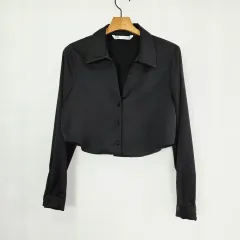 ZARA ザラ ブラック クロップド 長袖 シャツ ブラウス レディース XS